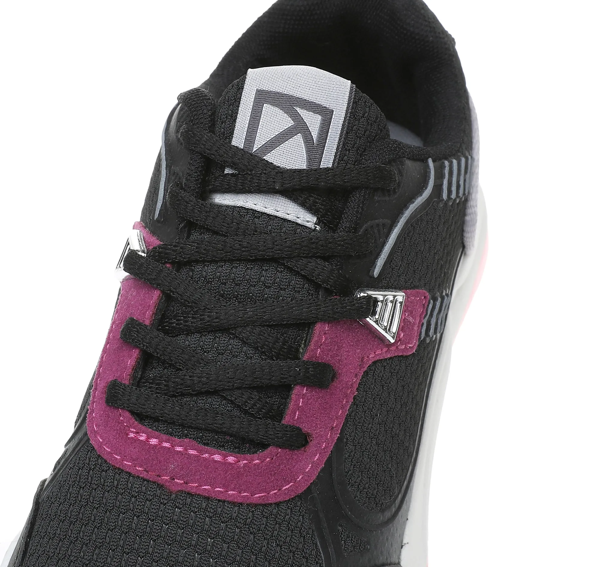 Black Sneakers for Women (952.001)